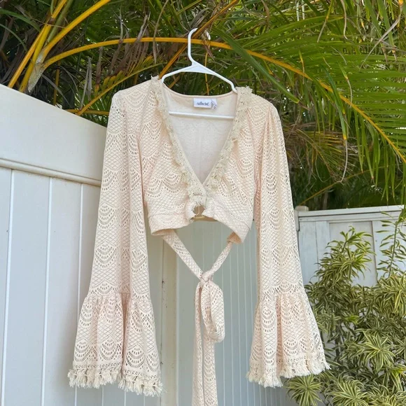 SMALL boho cream beachy long sleeve shirt - Picture 1 of 3